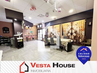 Local comercial en venda a Calle Novelda 1