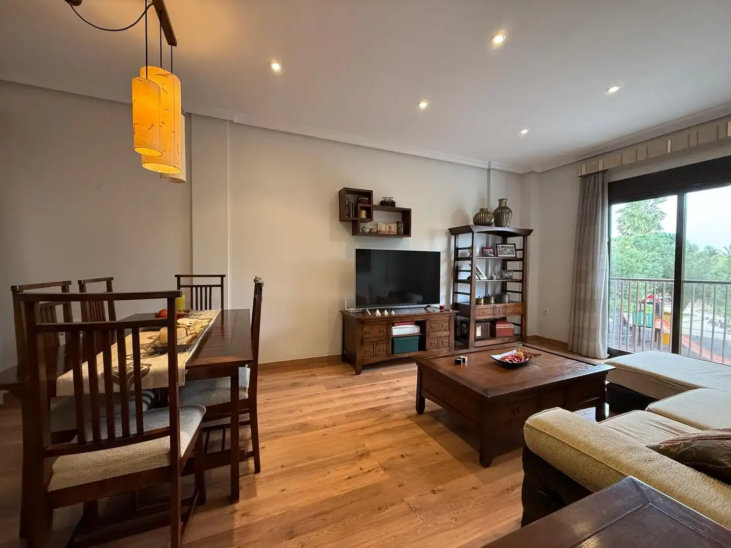 Sala d'estar de Àtic en venda en San Pedro del Pinatar amb Aire condicionat, Jardí privat i Terrassa