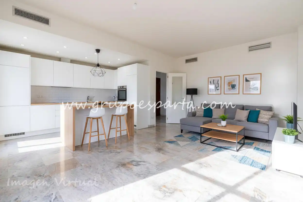 Living room of Flat for sale in Sevilla  with Air Conditioner and Balcony