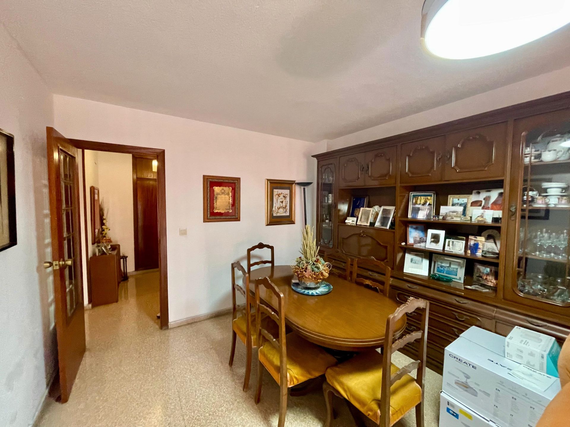 Menjador de Pis en venda en Alicante / Alacant amb Moblat, Forn i Rentadora