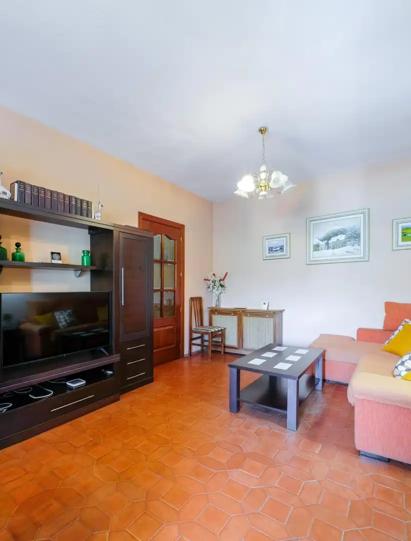 Sala d'estar de Pis en venda en Collado Mediano amb Aire condicionat, Calefacció i Jardí privat