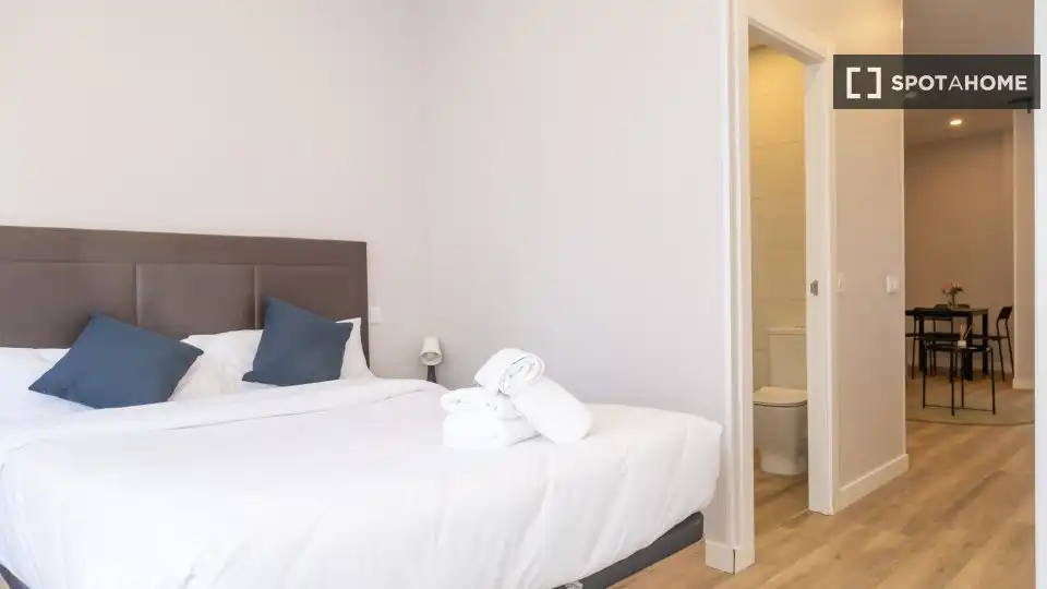 Room in Canillas