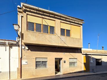 Reihenhaus zum Verkauf in El Pinós / Pinoso