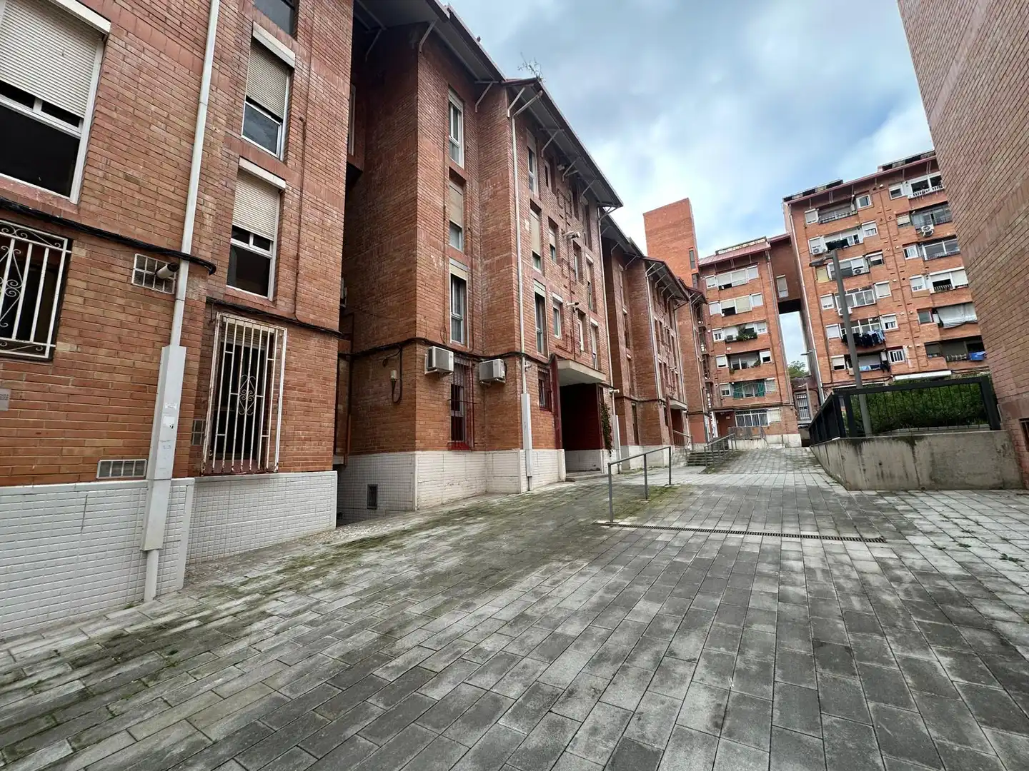 Vista exterior de Pis en venda en Sabadell