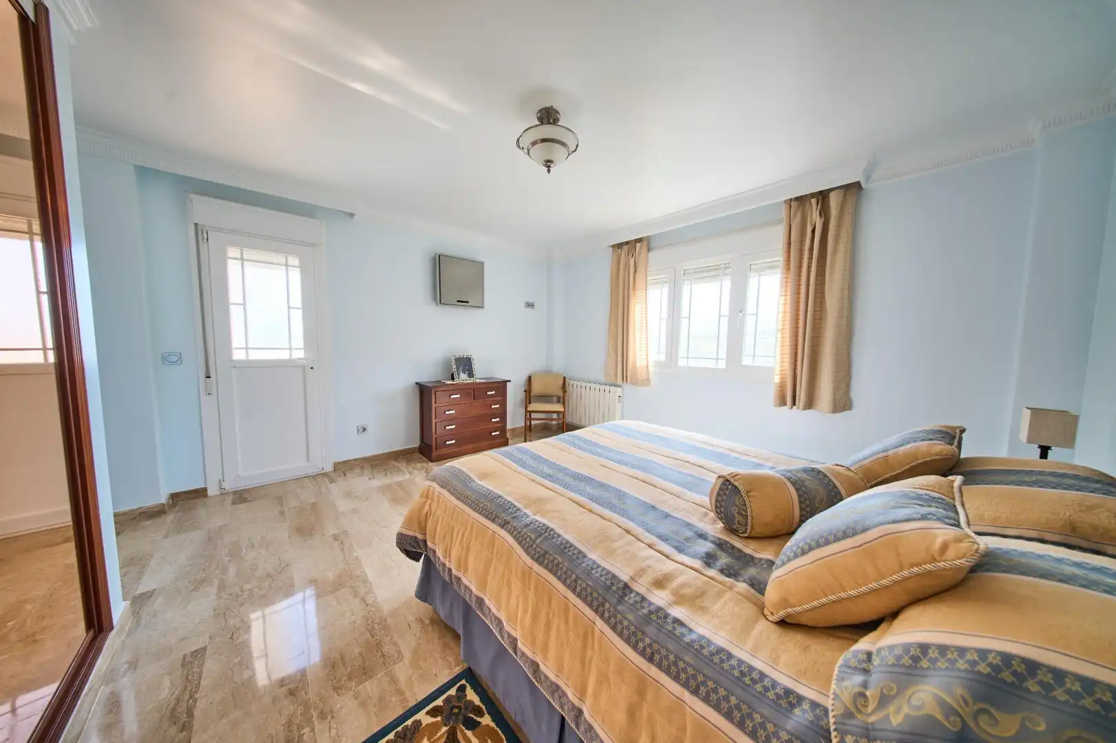 Habitación de Casa o chalet en venta en Dílar con Aire acondicionado, Calefacción y Jardín privado