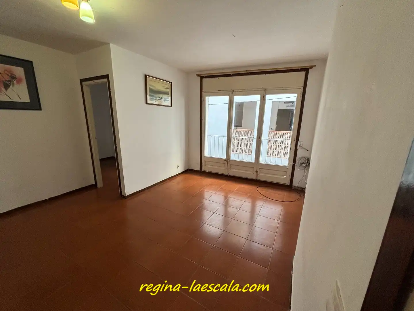 Sala de estar de Apartamento en venta en L'Escala