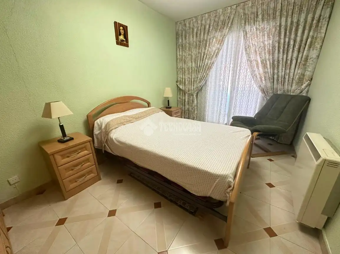 Piso con ascensor en venta en Latina, imagen 7