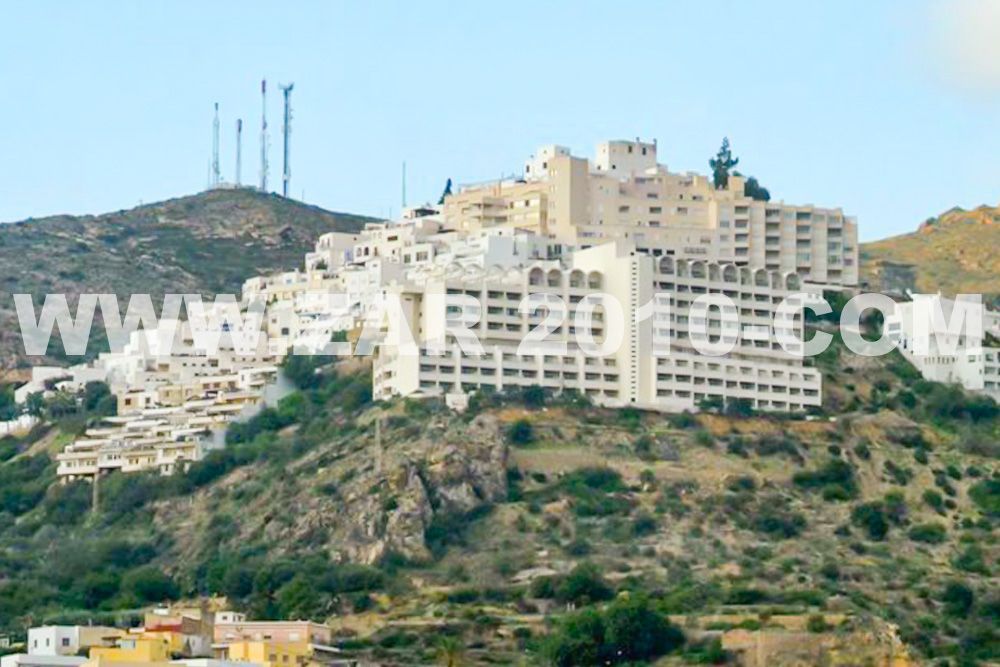 Vista exterior de Edifici en venda en Mojácar amb Piscina comunitària