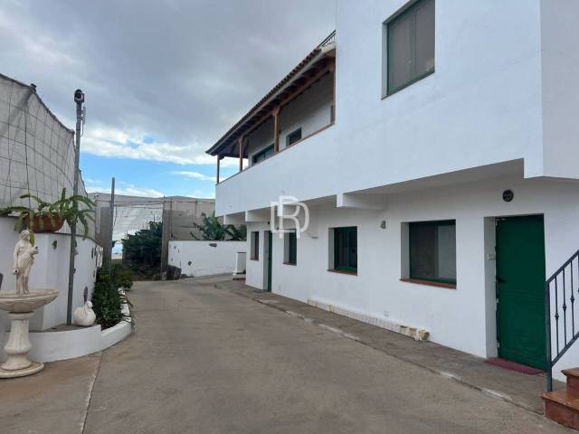 Piso en Alquiler en Envolvente en Cho - Parque de la Reina