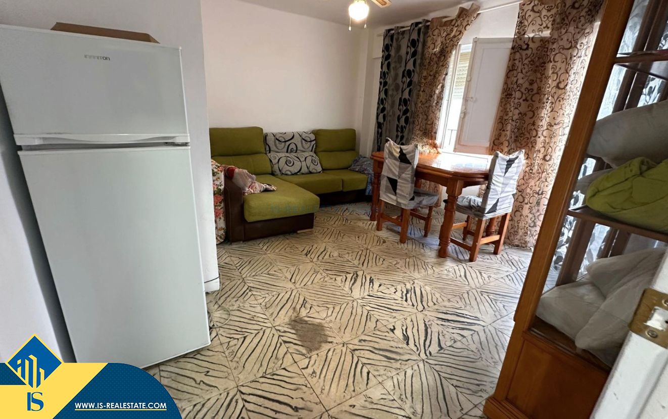 Sala d'estar de Apartament en venda en Alicante / Alacant amb Calefacció i Balcó