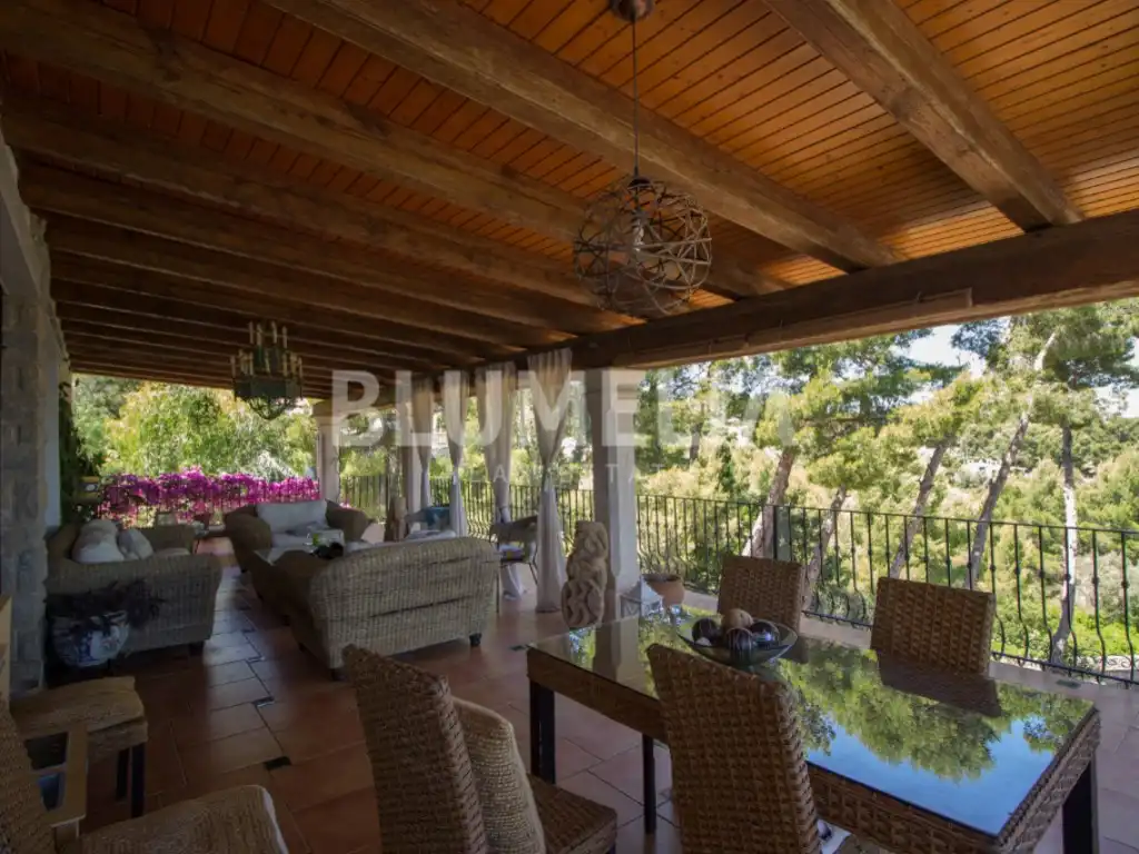 Houses for sale in Las Rotas / Les Rotes