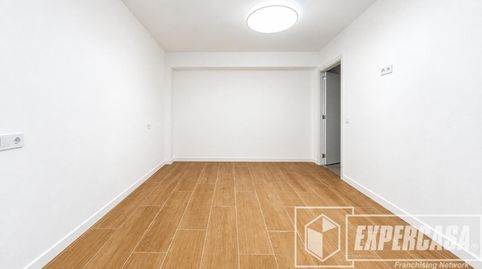 Foto 4 de Piso de alquiler en Albal, Valencia
