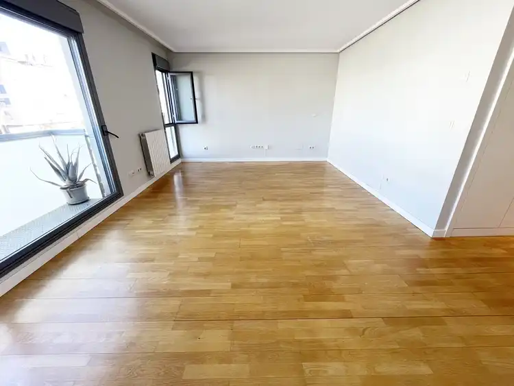 Piso de alquiler en Calle de Toques, Las Tablas