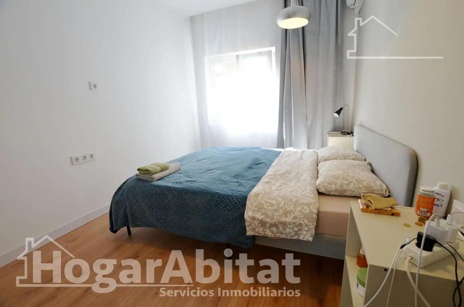 Dormitori de Pis en venda en Alicante / Alacant amb Aire condicionat, Calefacció i Terrassa