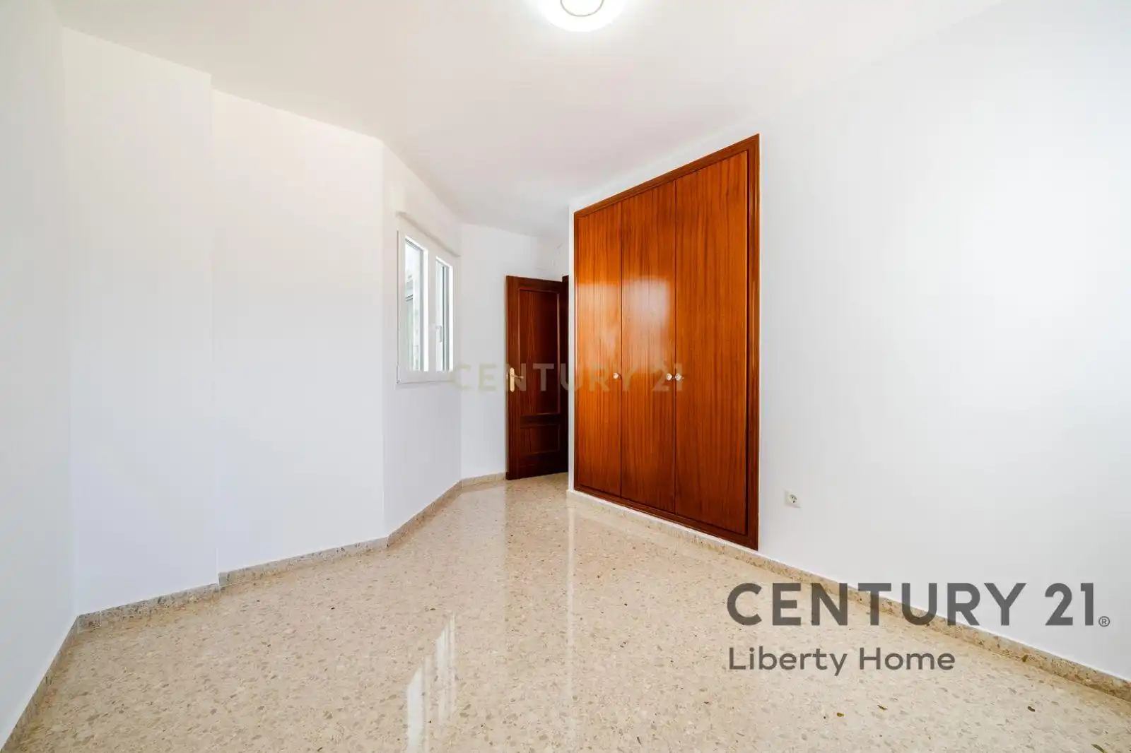 Apartamento en venta en Carrer del Doctor Marañón, 12, València, Spain, 10, Favara