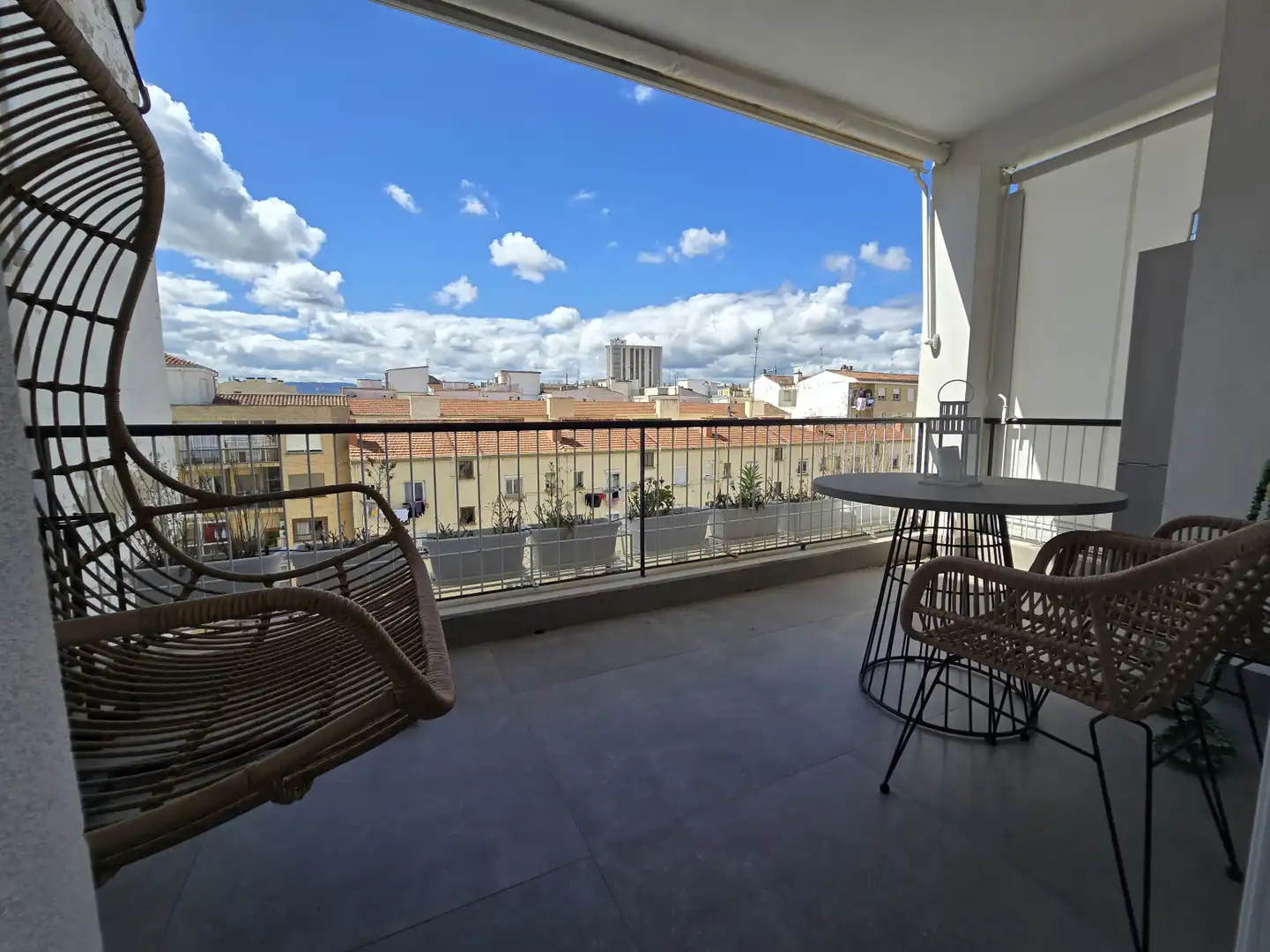 Terraza de Piso en venta en  Logroño con Aire acondicionado, Calefacción y Terraza