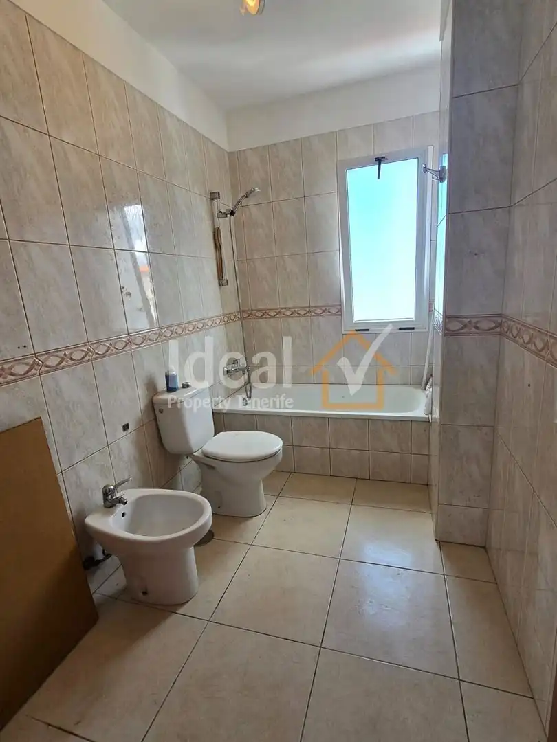 Badezimmer von Dachboden zum Verkauf in Granadilla de Abona mit Terrasse