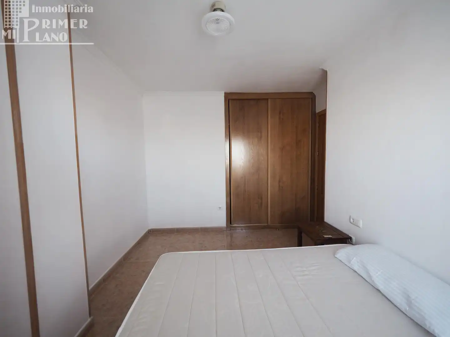 Bedroom of Flat for sale in Tomelloso  with Heating, Terrace and Furnished