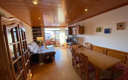 Living room of Attic for sale in Cerdanyola del Vallès  with Balcony