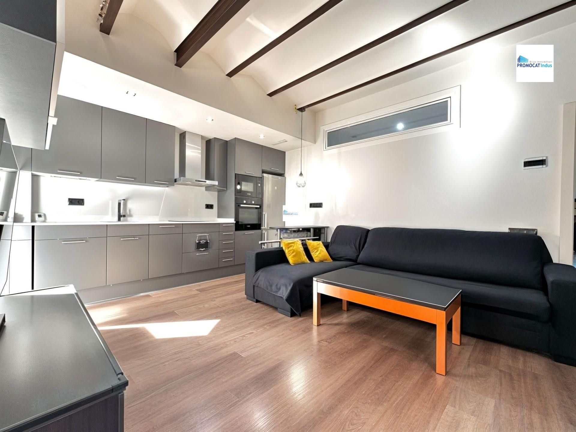 Living room of Flat for sale in Molins de Rei  with Air Conditioner, Heating and Parquet flooring