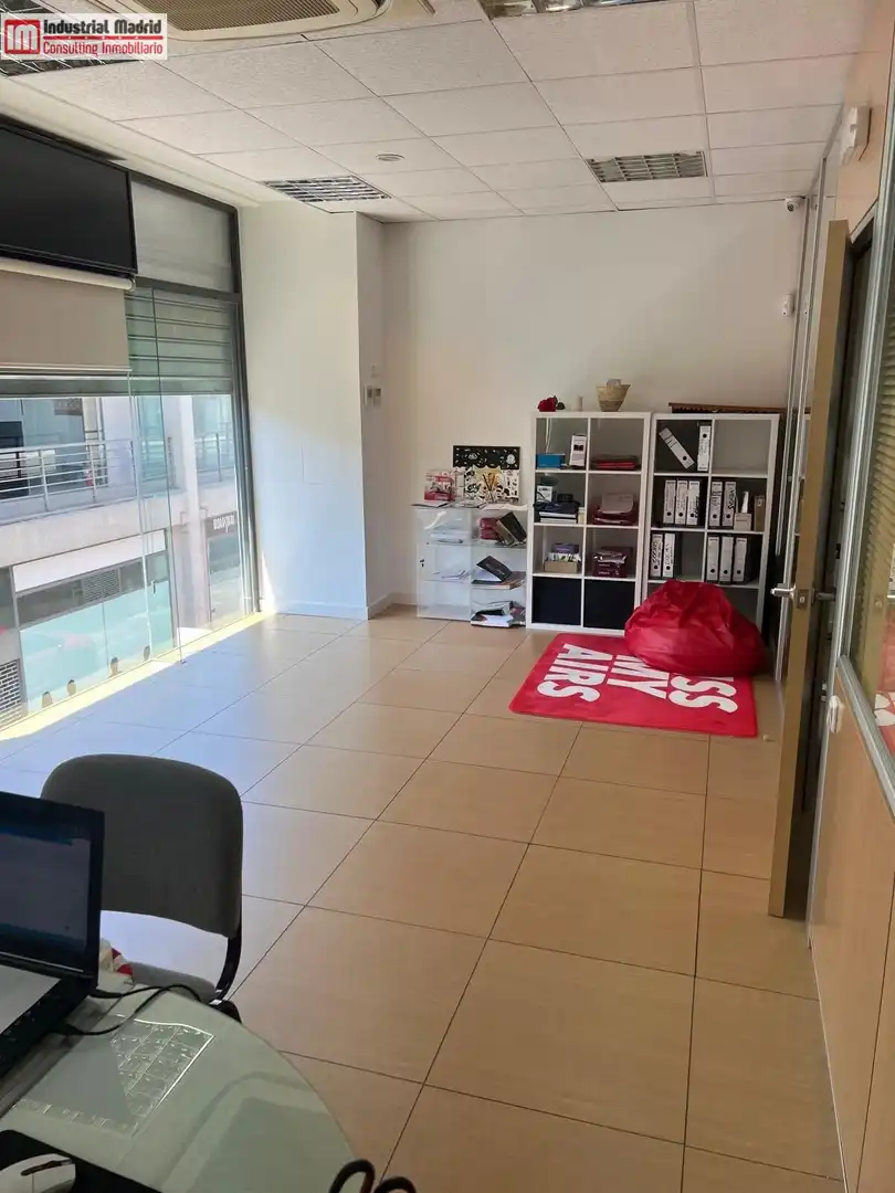 Industrial building for sale in Zona Industrial, imagen 11