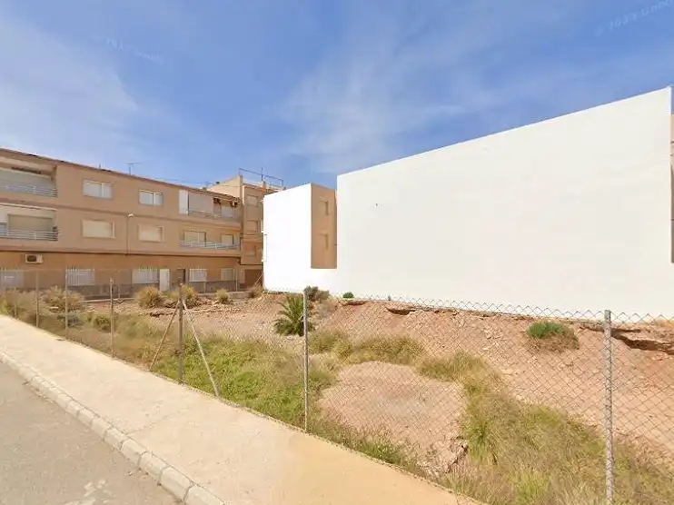 Wohnbaugrundstück zum Verkauf in Calle Boliche 51, imagen 4