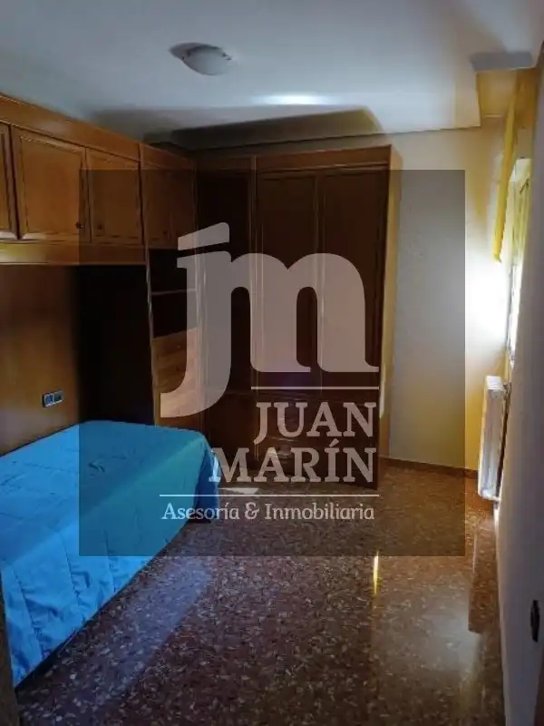 Flat for rent in Ensanche - Franciscanos