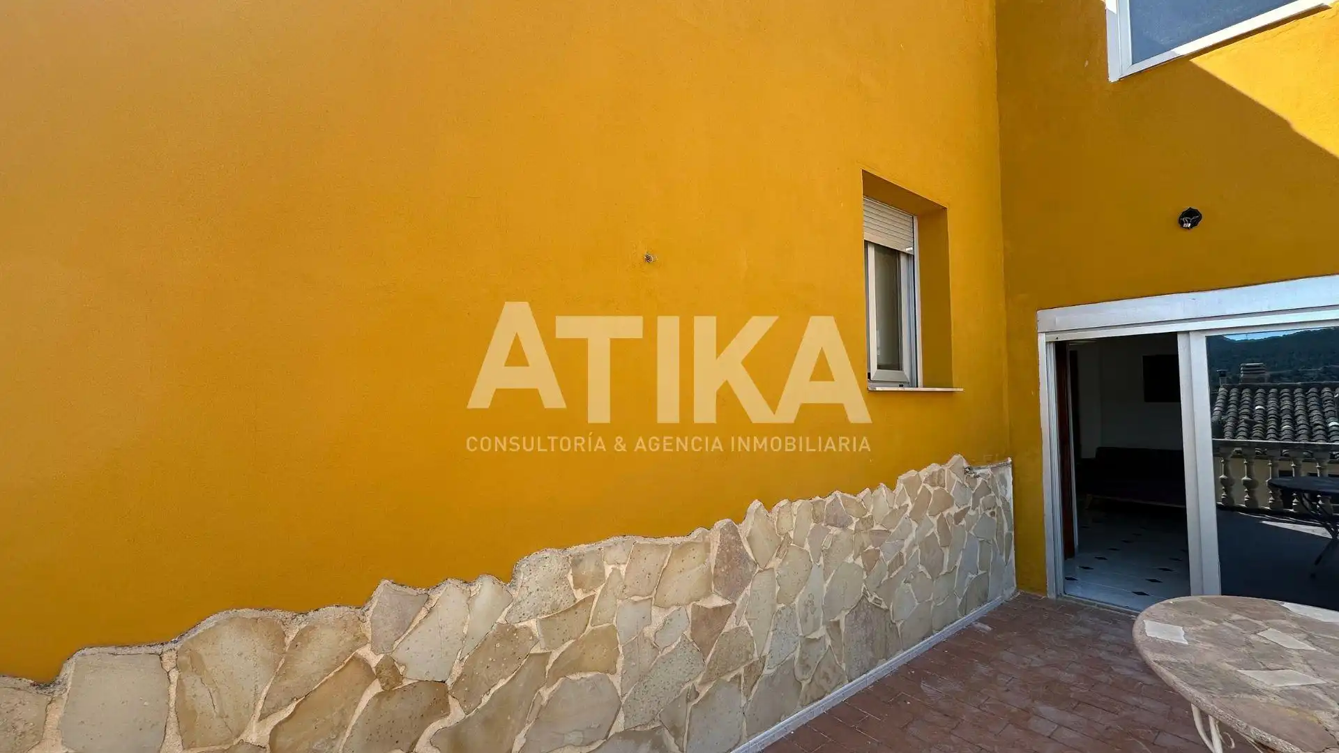 Vista exterior de Casa o chalet en venta en Banyeres de Mariola con Aire acondicionado, Calefacción y Terraza