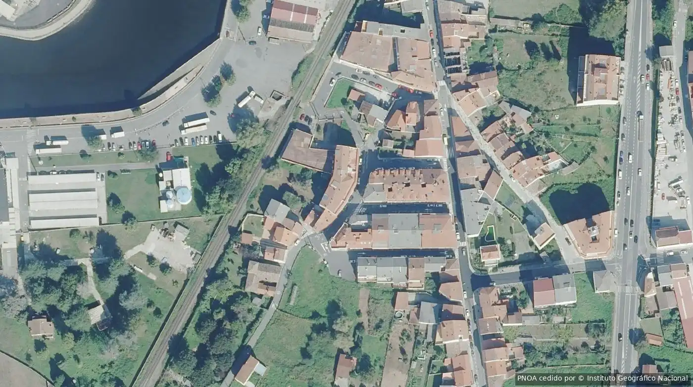 Locale commerciale in vendita a Pontecesures