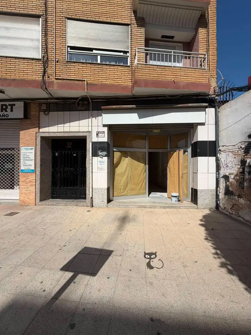 Local de lloguer en Benetússer