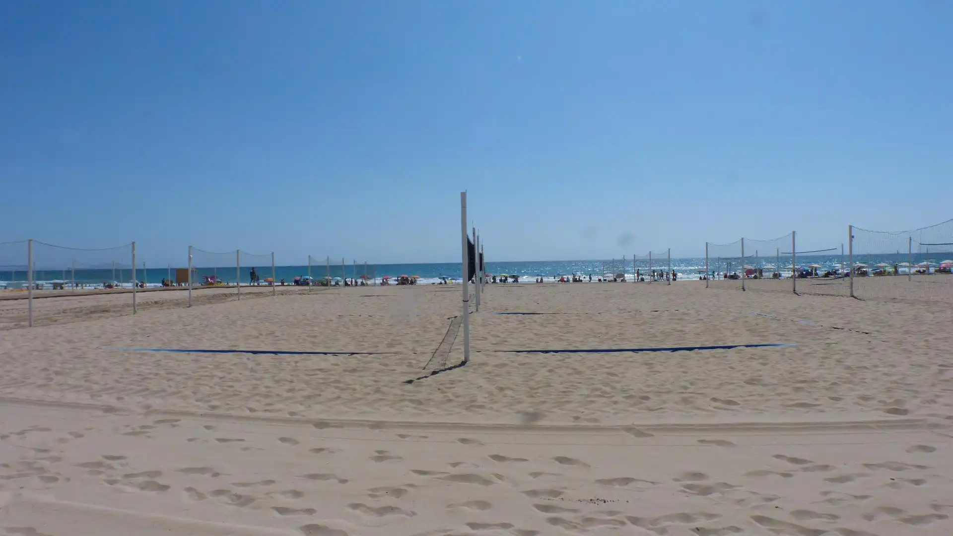 Außenansicht von Wohnungen zum Verkauf in Alicante / Alacant mit Terrasse und Schwimmbad