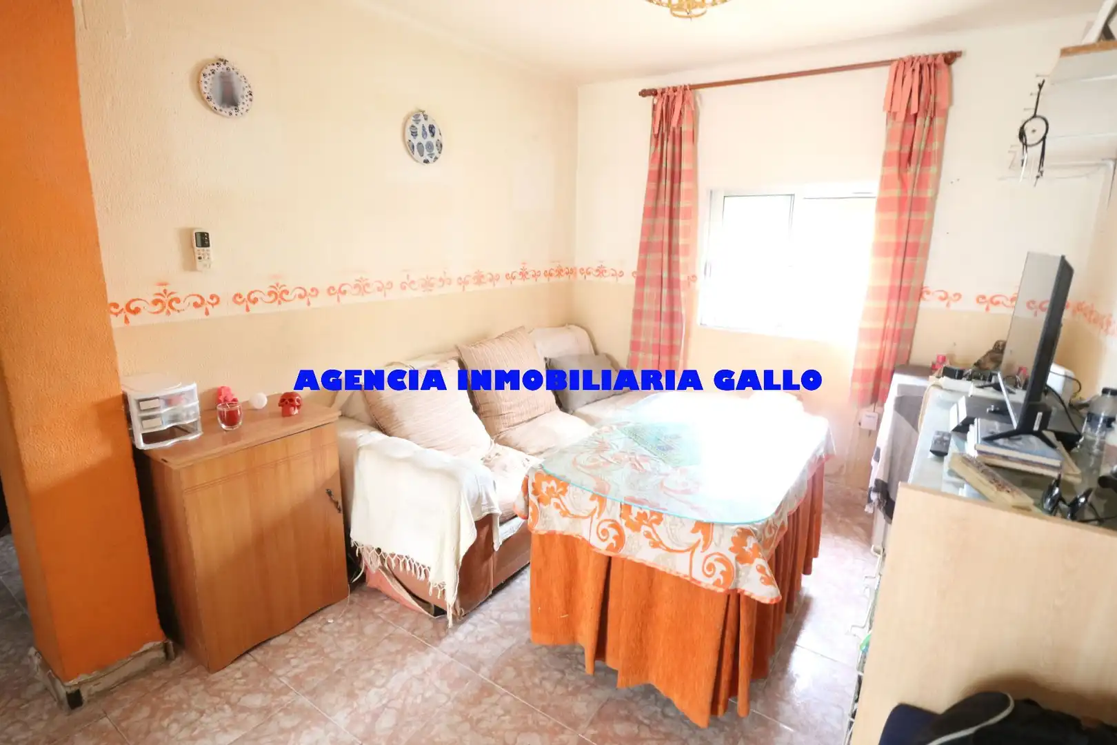 Bedroom of Flat for sale in Sevilla
