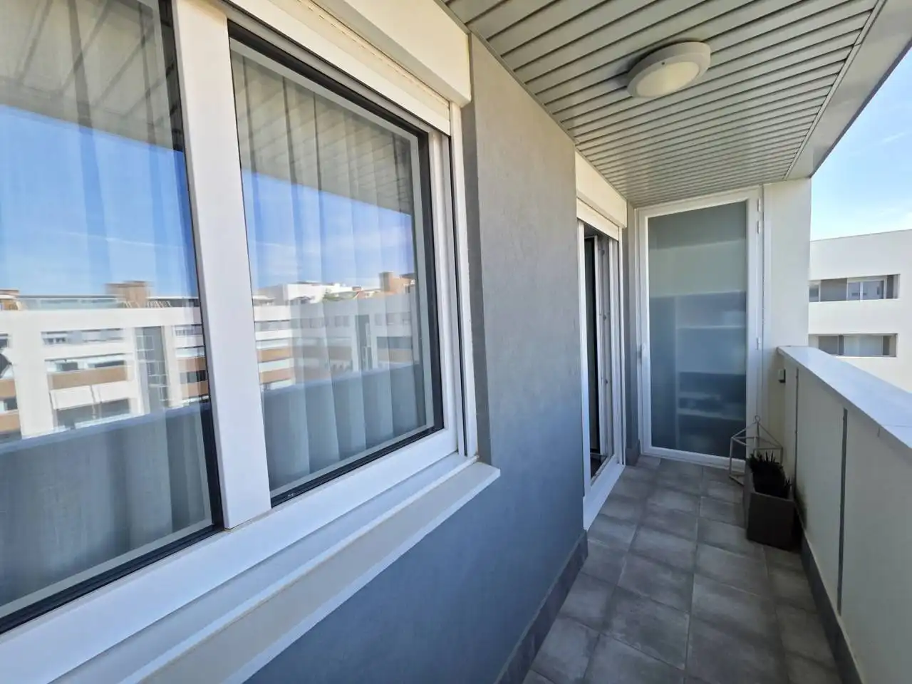 Balcony of Attic for sale in Zaragoza  with Air Conditioner, Heating and Parquet flooring