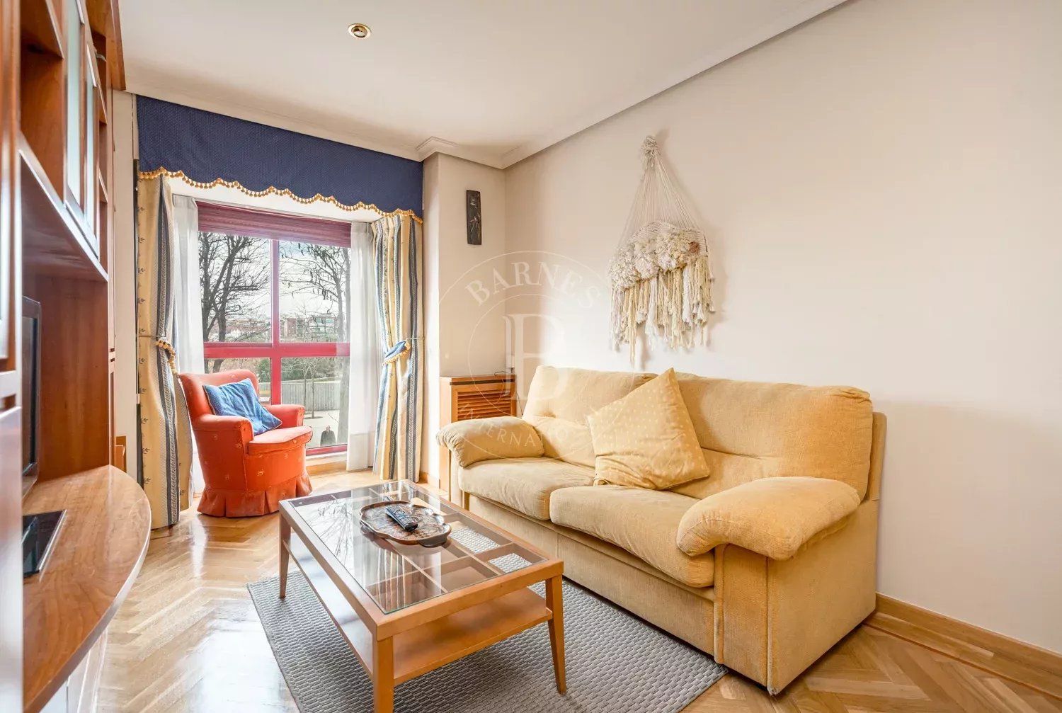 Exterior view of Flat to rent in  Madrid Capital  with Air Conditioner, Heating and Swimming Pool