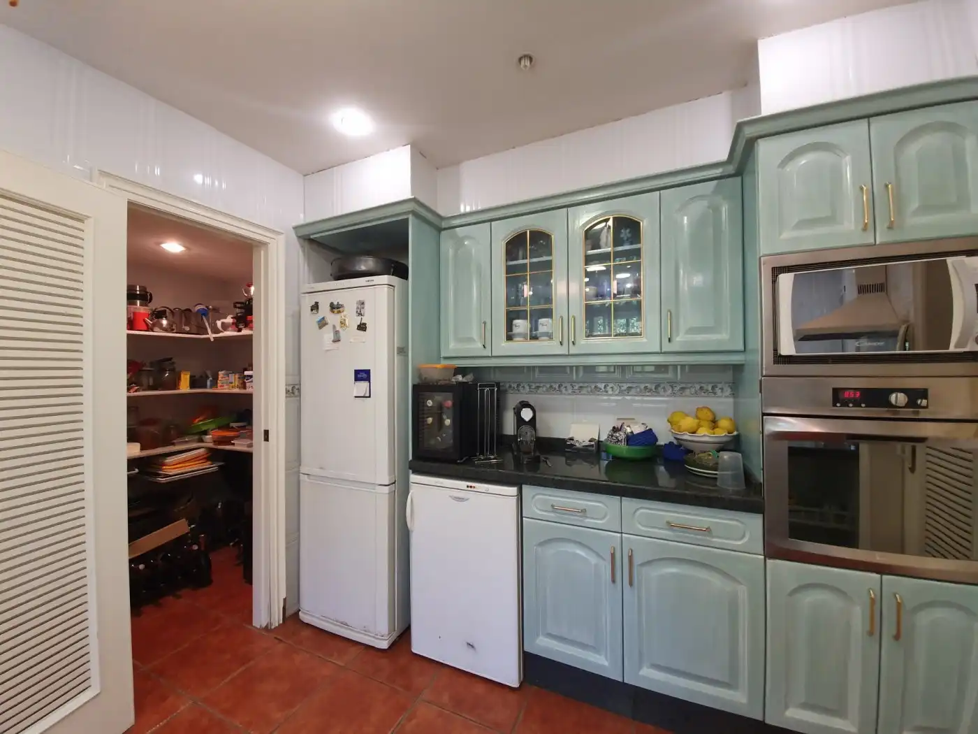 Cocina de Casa o chalet en venta en Chiva con Calefacción, Jardín privado y Terraza