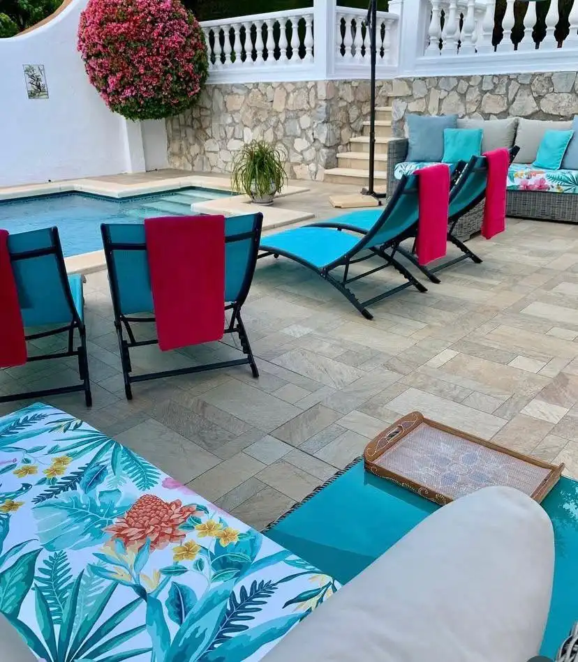 Chalet con piscina en venta en Arroyo de la Miel, imagen 2