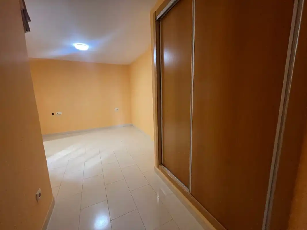 Maisonette zum Verkauf in Gandia mit Klimaanlage