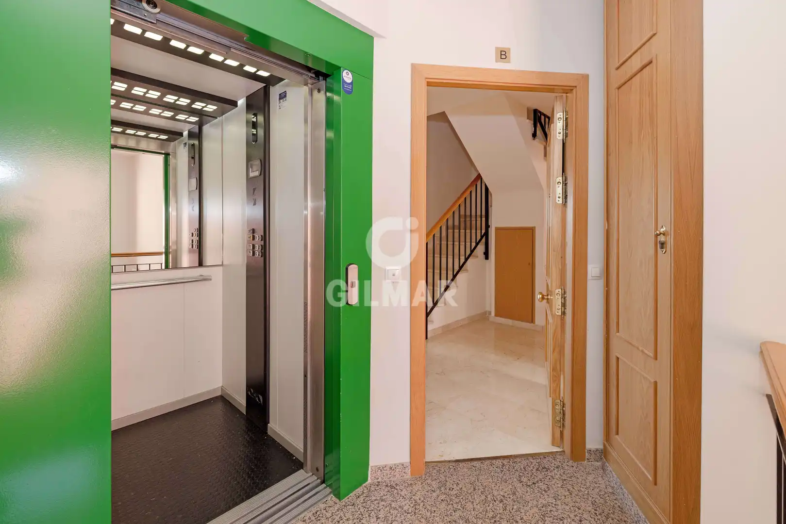 Dúplex en venta en Fuengirola con Calefacción, Trastero y Piscina