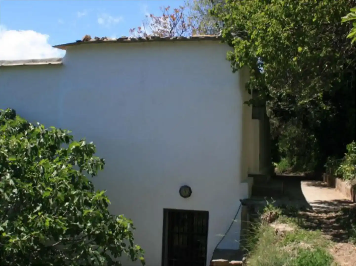 Vista exterior de Finca rústica en venda en Carataunas amb Balcó