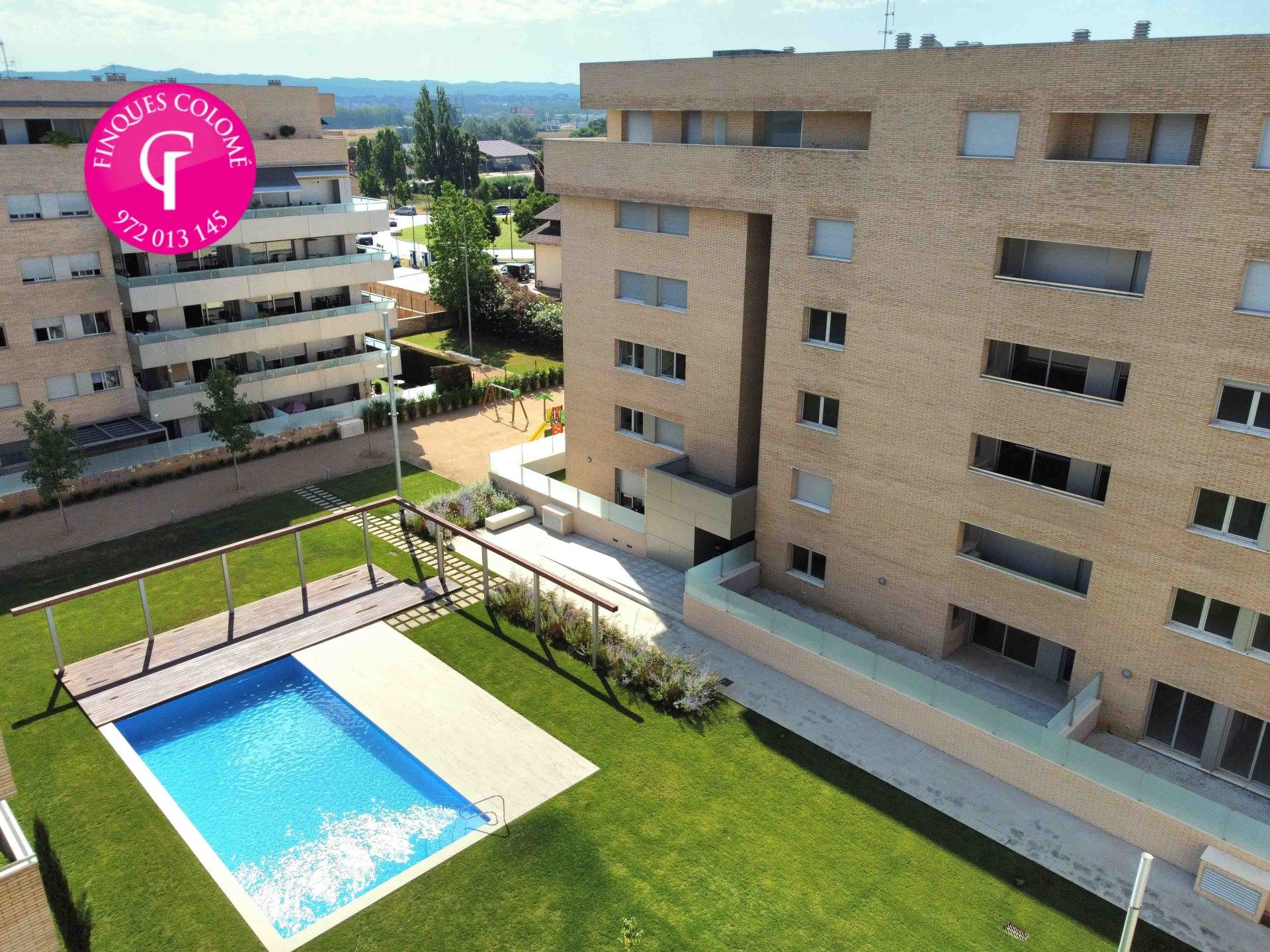 Swimming pool of Attic for sale in Girona Capital  with Air Conditioner, Heating and Terrace