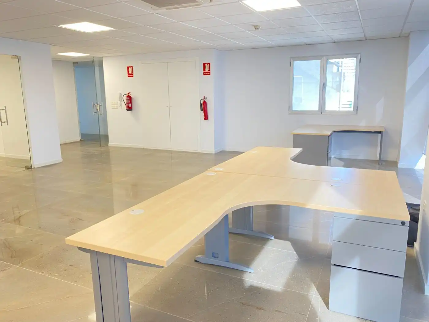 Office for rent in Murcia  with Air Conditioner