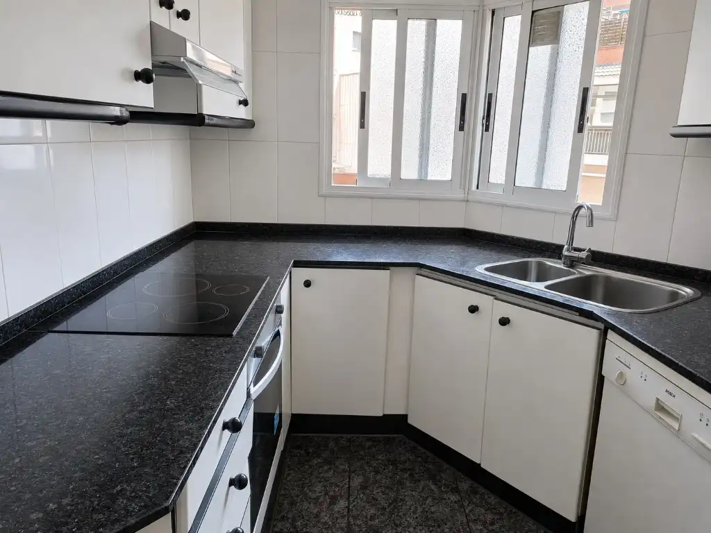 Küche von Wohnung zum Verkauf in Rubí