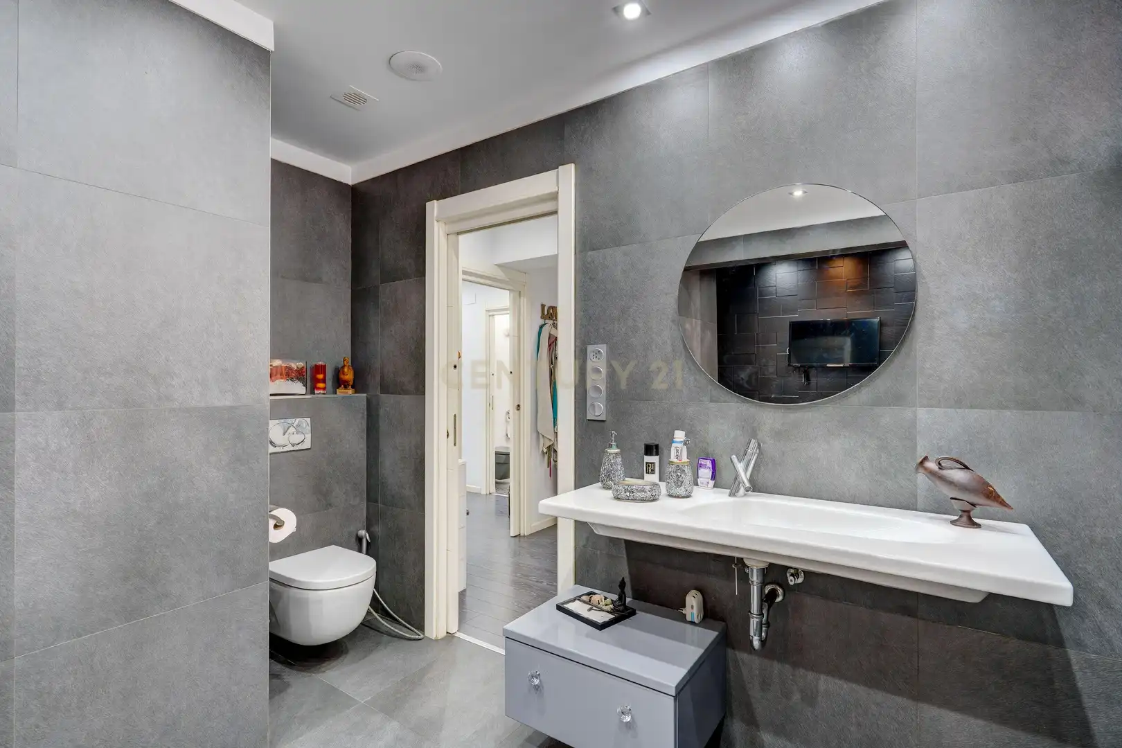 Badezimmer von Wohnungen zum Verkauf in Donostia - San Sebastián 