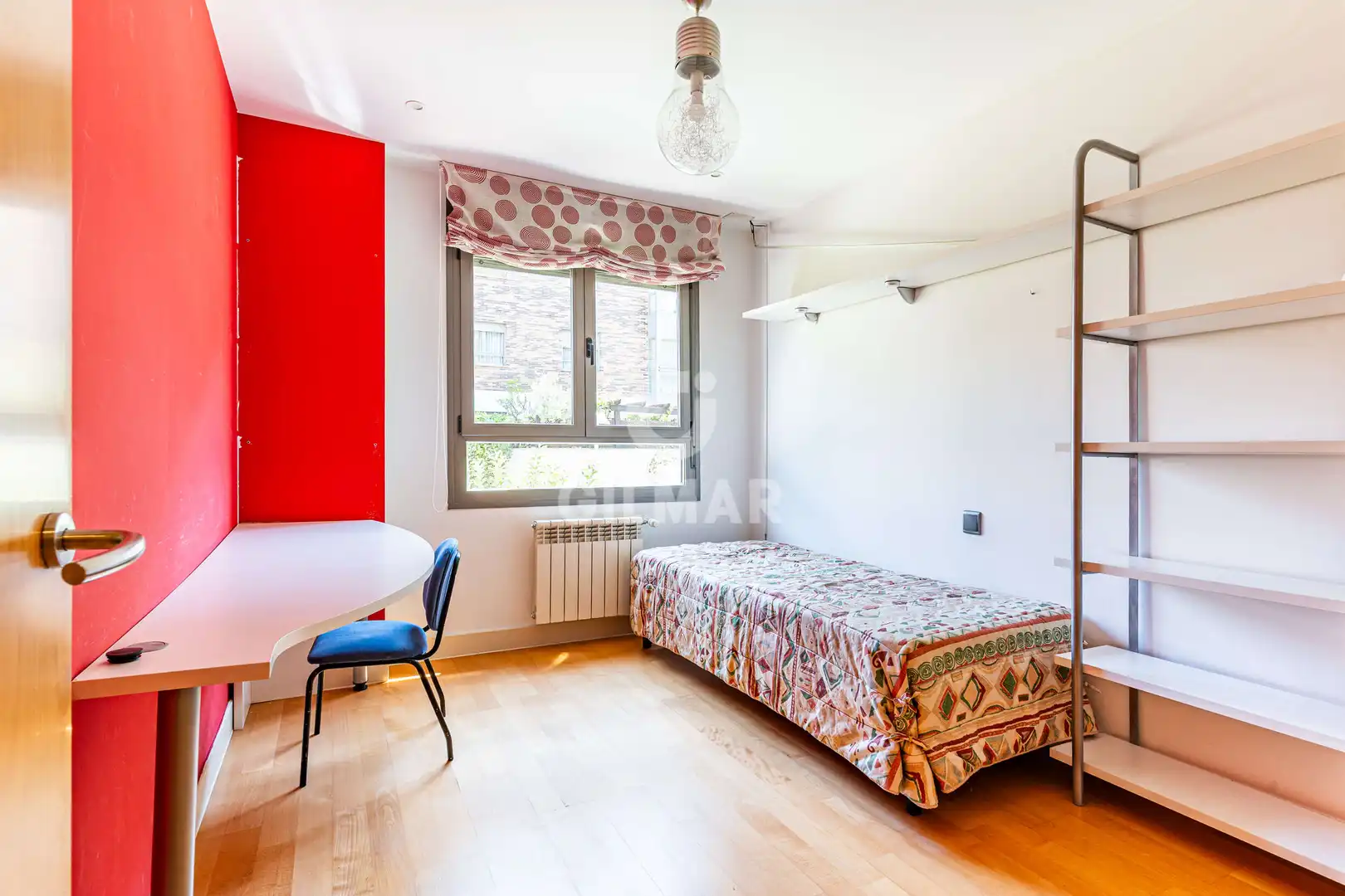 Bedroom of Flat for sale in Madrid  with Heating, Private garden and Storage room