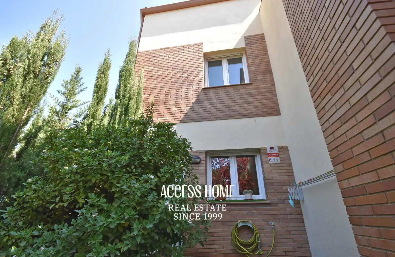 Vista exterior de Casa o xalet en venda en Canet de Mar amb Aire condicionat, Calefacció i Terrassa