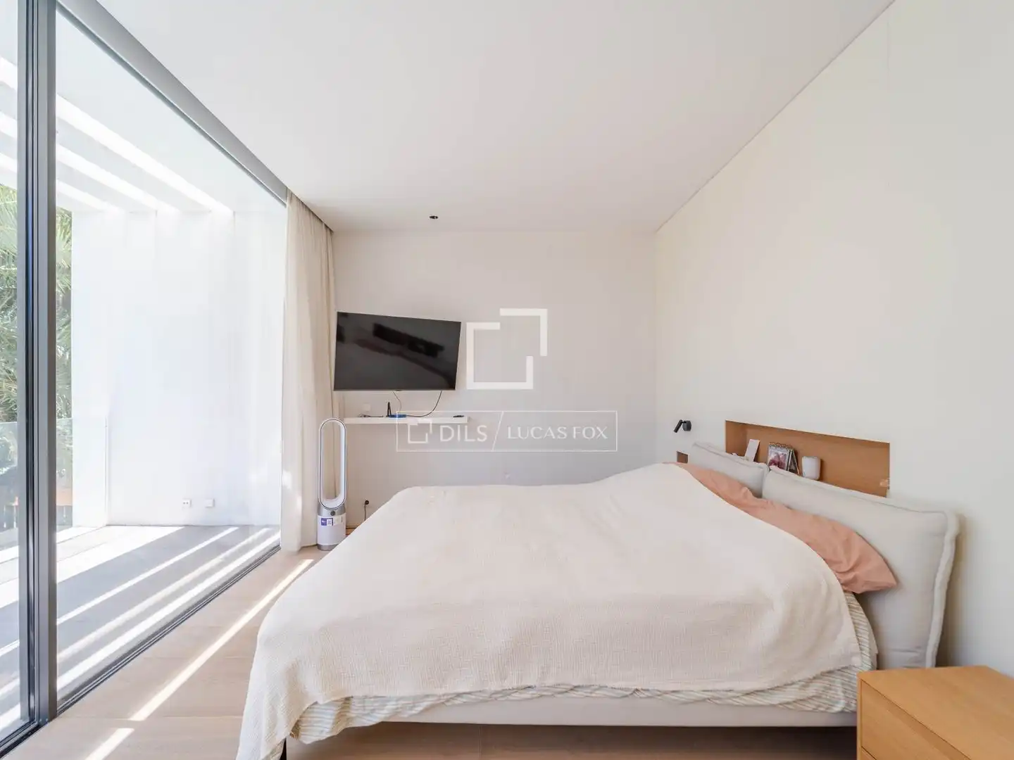 Habitación de Casa o chalet en venta en Godella con Aire acondicionado, Calefacción y Jardín privado