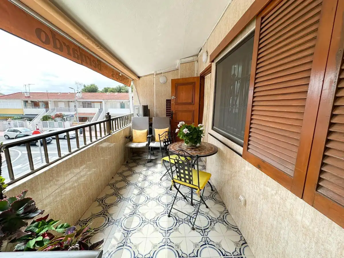 Casa o chalet de alquiler en Calle almoradi, Playa de los Náufragos