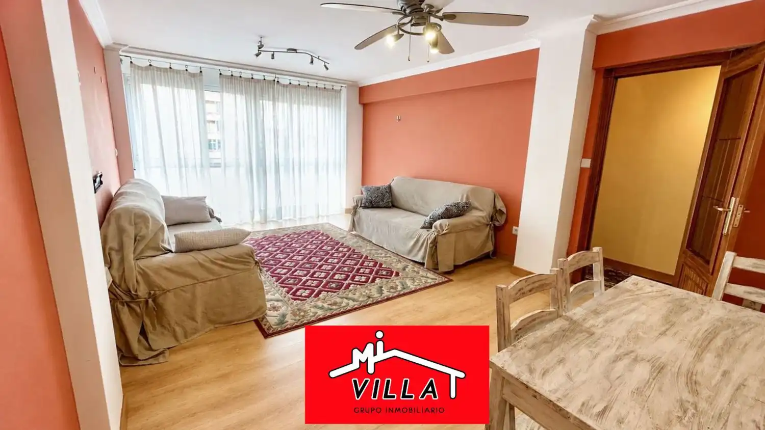 Sala de estar de Piso en venta en Colindres con Calefacción, Amueblado y Balcón