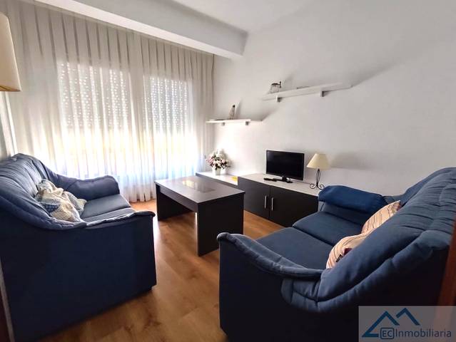 Piso en Alquiler en  DE LOS CASTROS en Los Castros