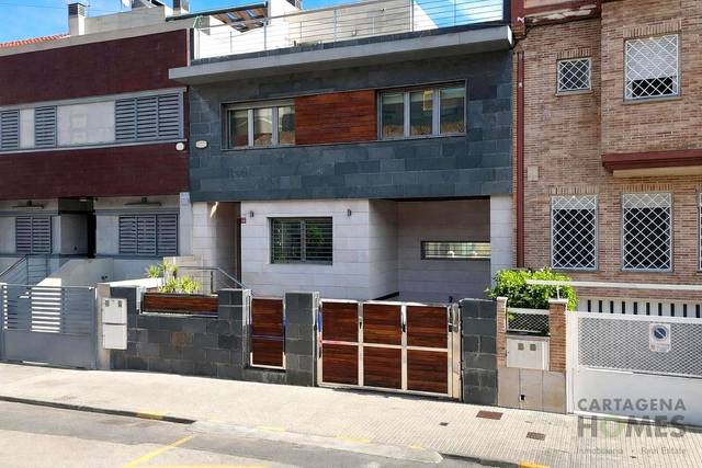 Casa-chalet en Venta en Hazim De Cartagena, 36 en Ciudad Jardín